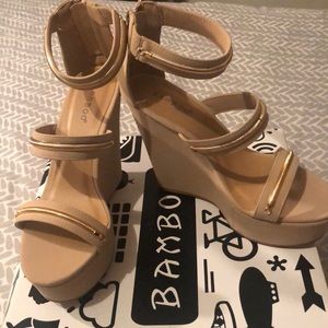 Tan wedges(brand new)